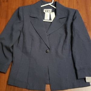 NWT 2 piece Dress suit